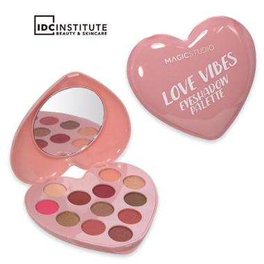 Magic studio love vibes heart eyeshadow palette