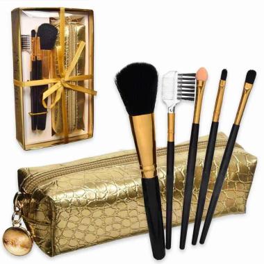 Set beauty  + pennelli  le kikke