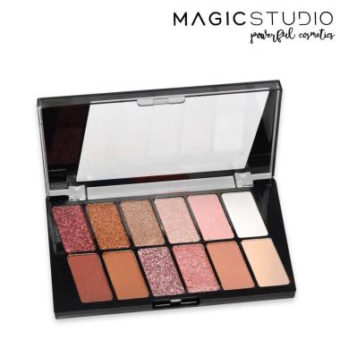 Magic studio shaky eyeshadow palette